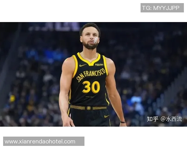 NBA 2K上调斯蒂芬·库里能力值引爆社交媒体热议：游戏评分如何影响球星形象？